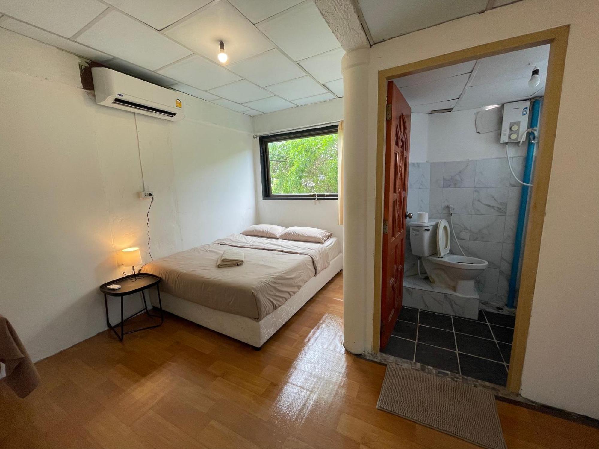 Budget Room Koh Phangan Pier With Ac Luaran gambar